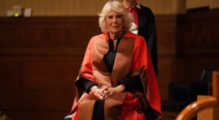 Königin Camilla muss wegen Infektion nochmal aussetzen
