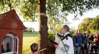 Beliebter Priester muss Gütersloh verlassen: Ist die Versetzung ein Machtinstrument?