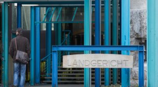 Bielefelder verurteilt: Er würgte eine Bekannte und drohte ihr mit dem Tod
