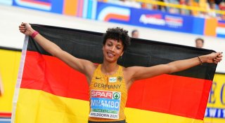 Mihambo rettet Bronze bei Hallen-EM - Assani im Rollstuhl