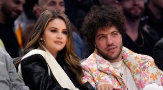 Verlobt? Selena Gomez mit großem Ring am Finger