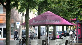 Kritik an neuen Regeln für Gütersloher Restaurants - Sorge vor hohen Kosten