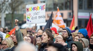 AfD-Kundgebung und Gegendemo in Paderborn angekündigt