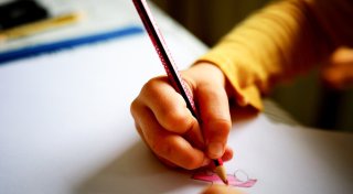Unruhe in Bielefelder Stadtbezirk: Versucht hier ein fremder Mann Kinder anzulocken?