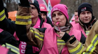 Öffentlicher Dienst: Tarifrunde mit Winterstreiks?