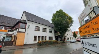 Großer Baum wird gefällt - damit die Marienmünsteraner weiter Pizza essen können