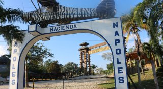 Kolumbien vergibt Land von Pablo Escobar an Frauenprojekte