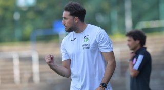 FC Gütersloh dreht in Bonn das Spiel - Trainer Julian Hesse jubelt emotional