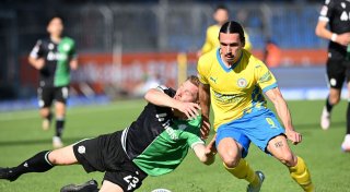 Überraschung im Derby: Braunschweig schlägt Hannover