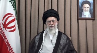 Völkerrechtliche Bewertung: Darf Israel Chamenei töten?