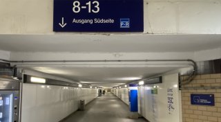 Kritik an fehlender Beschilderung im Löhner Bahnhofstunnel
