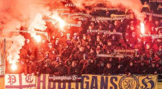 Gewalt im Fußball: Drängender Gipfel oder reiner Populismus?