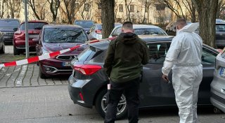 Mann tot und Ehefrau schwer verletzt - Enkel unter Verdacht