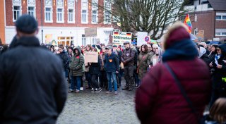 „Lübbecke zeigt Gesicht“ stellt sich gegen Hassreden und Verschwörungstheorien