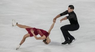 Eislauf-Paar Hase/Wolodin gewinnt Grand Prix in Frankreich