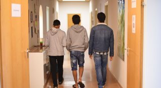 So viele ausländische Staatsbürger verlassen OWL in Richtung Ausland