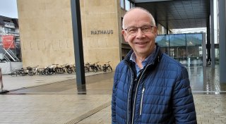 Nach 20 Jahren: Stadtbekannter Gütersloher Politiker verlässt vorzeitig das Rathaus