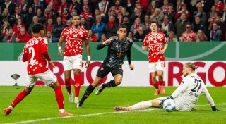 Musiala-Gala in Mainz: Bayern locker im Pokal-Achtelfinale