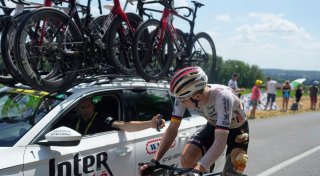 Rad-Meister Zimmermann steigt nach Sturz bei Tour aus