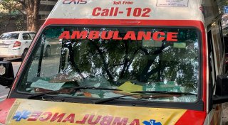 Tote und Verletzte bei Einsturz von Flussbrücke in Indien