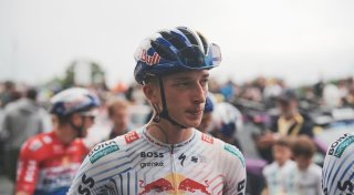 Lipowitz auf Rang drei und im Weißen Trikot - Evenepoel raus