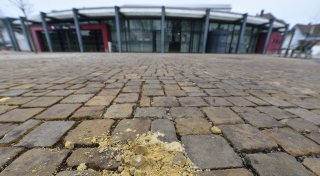 Neues Pflaster in Höxters Innenstadt zerbröselt