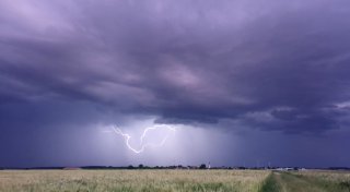 Neue Gewitter und Starkregen - Sommer bleibt wechselhaft