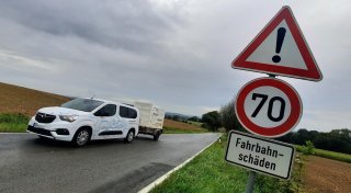 Schlaglöcher und Asphaltschäden: Kreisstraße 3 bei Nieheim wird endlich saniert