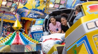 Lunapark 2025 in Paderborn: Das kosten die Fahrgeschäfte, Bratwurst & Co.