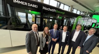 Frische Optik, große Pläne: So sollen die Busse im Hochstift wieder voll werden