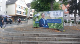 Wird in Warburg der Bürgermeister das Parteibuch abgeben müssen?