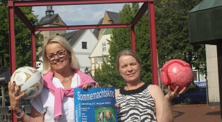 Fußballfieber beim Sommernachtskino in Enger