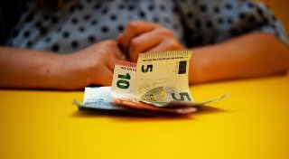 Überschuldung: So werden Sie Ihre Geldsorgen wieder los