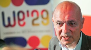 DFB-Präsident will Bewerbung für Männer-WM prüfen