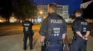 Sechsköpfige Gruppe prügelt Opfer in Bielefelder City krankenhausreif