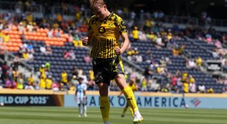 Nach starker erster Halbzeit: BVB bei Club-WM weiter