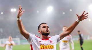 Erst Tor, dann Rot: Bulic führt Regensburg zum Pokalsieg