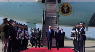 Vor Treffen mit Xi: Trump bringt Zollsenkung ins Spiel