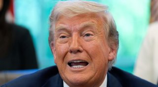 Trumps neue Einreisesperre für zwölf Staaten tritt in Kraft