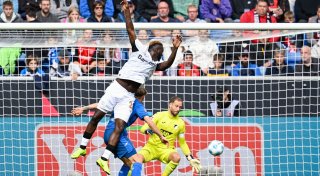 Leverkusen zurück in der Erfolgsspur - Bayern souverän
