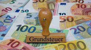 Steuerstreit in Hiddenhausen: Sollen Wohn- und Gewerbegrundstücke gleich besteuert werden?