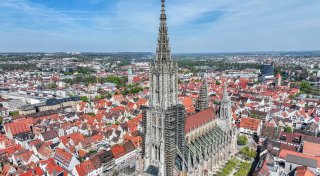 Höchster Kirchturm der Welt: Ulm ist Titel bald los