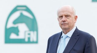 Präsident beim angeschlagenen Reitverband bestätigt