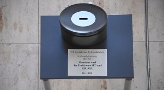 Entscheidung übers Milliardenpaket: Reaktionen aus Paderborn