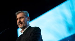 Söder: EU-Verbrennerverbot gefährdet Hunderttausende Jobs