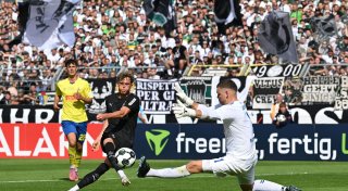 Gladbach dank Hack im Pokal weiter