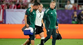 Gwinns Ausfall schockt Fußballerinnen bei 2:0 gegen Polen