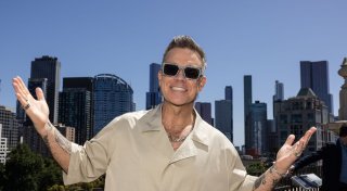 Robbie Williams überrascht mit Gratis-Konzert in Melbourne