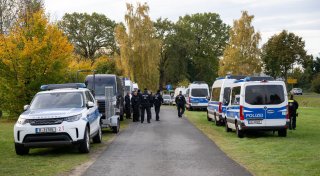 Polizei durchsucht weiteres Objekt im Fall Rebecca