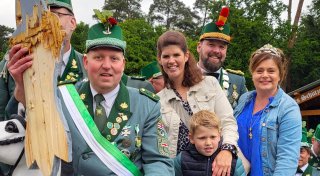 Dirk Regenhard ist der neue König der Schützen in Hövelhof